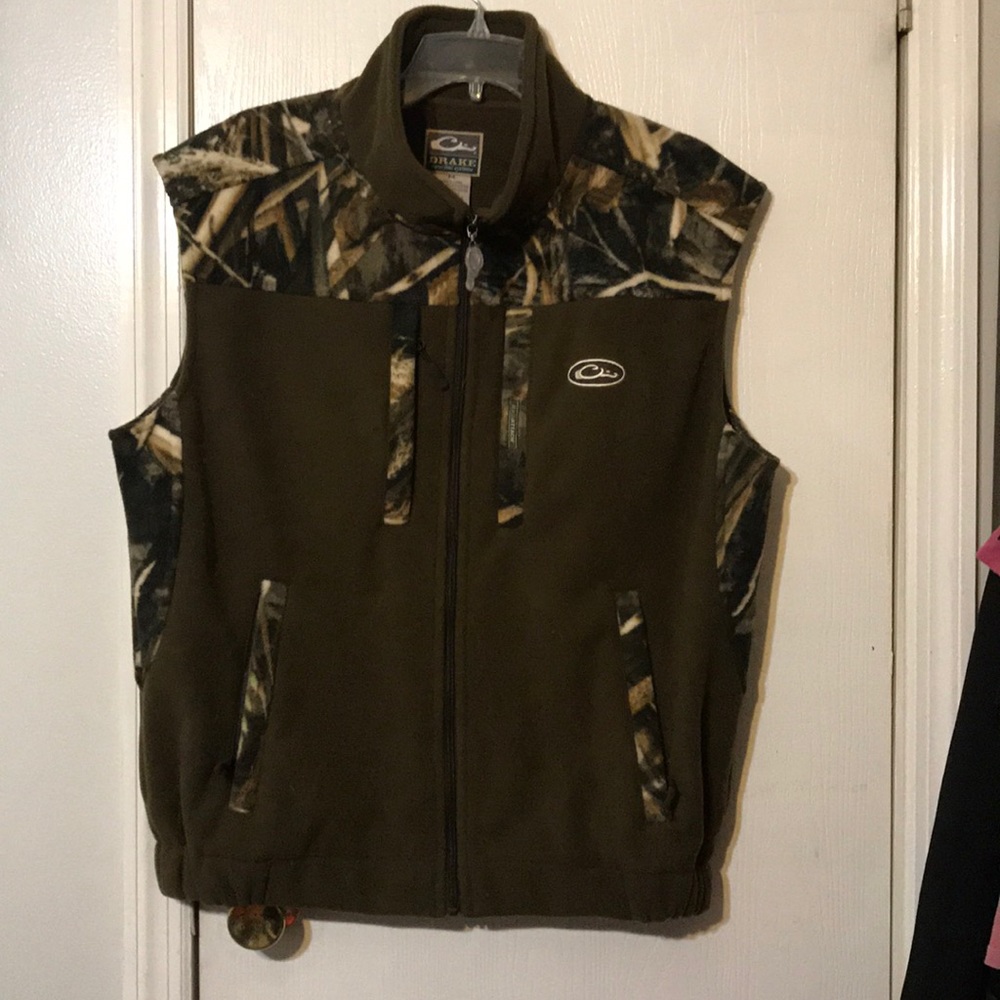 Drake men’s vest